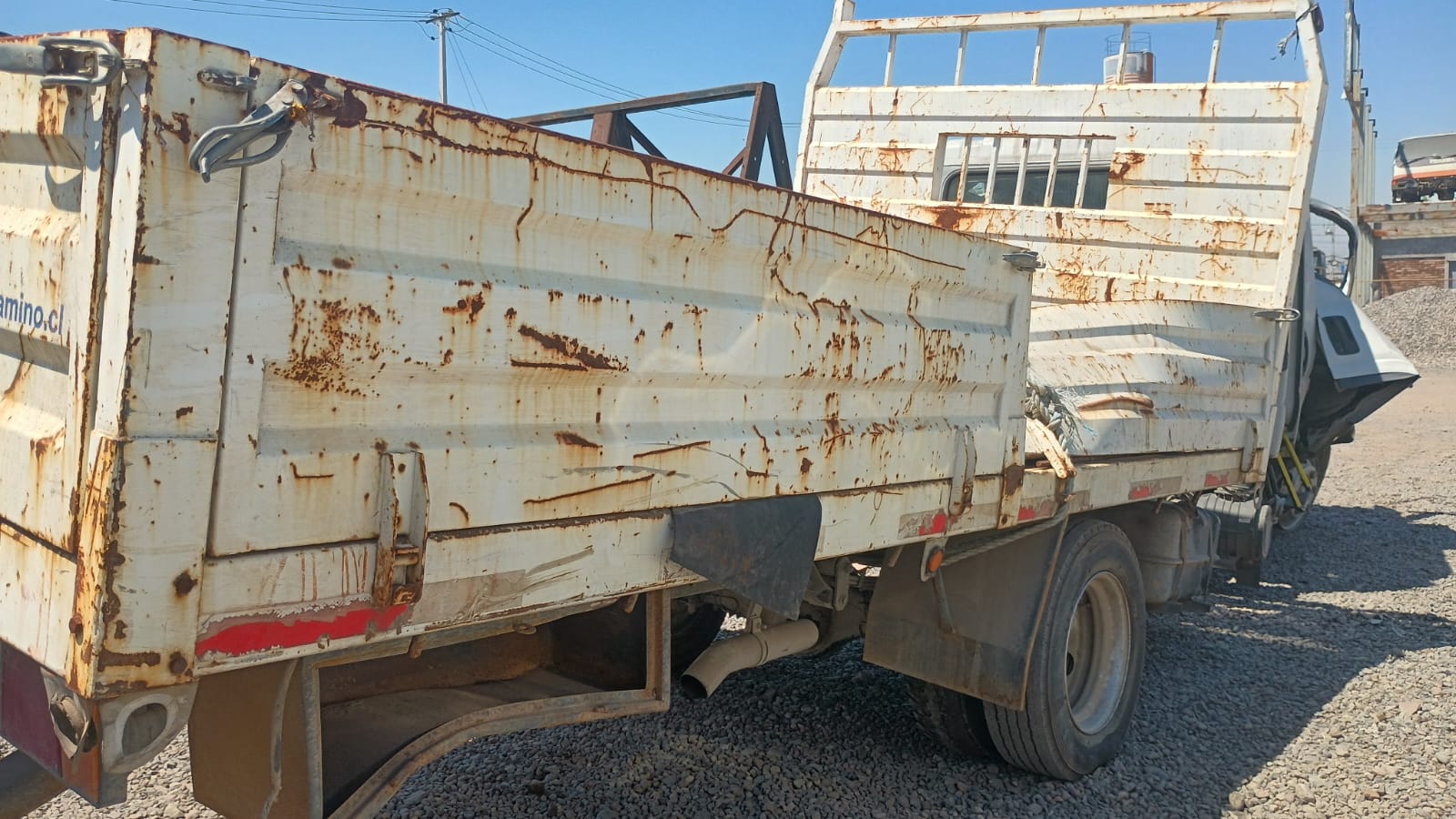 CARROCERíA FRIGORíFICA Chevrolet NPR 816 2015  USADA  EN DESARME